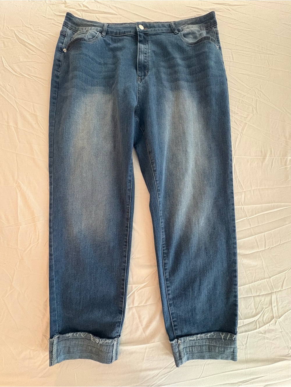 SHEIN Curve 4XL Plus Size Blue Stretch Jeans Raw Hem Cuffed Denim